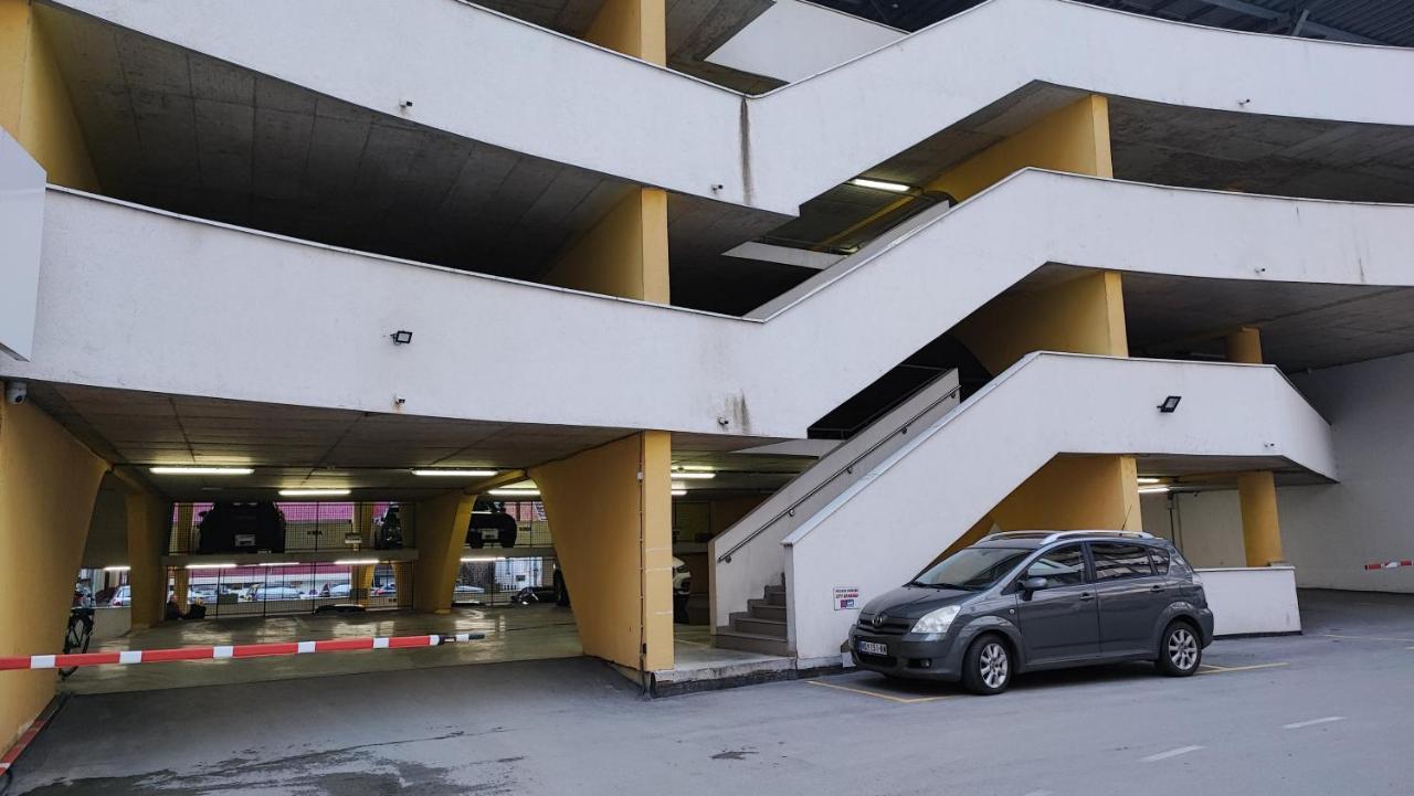 Filinhome La Gala Novi Sad Exterior foto